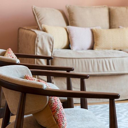 Joivy Sublime 2Br Apt On Restauradores Square Nearby Rossio Station Lissabon Buitenkant foto