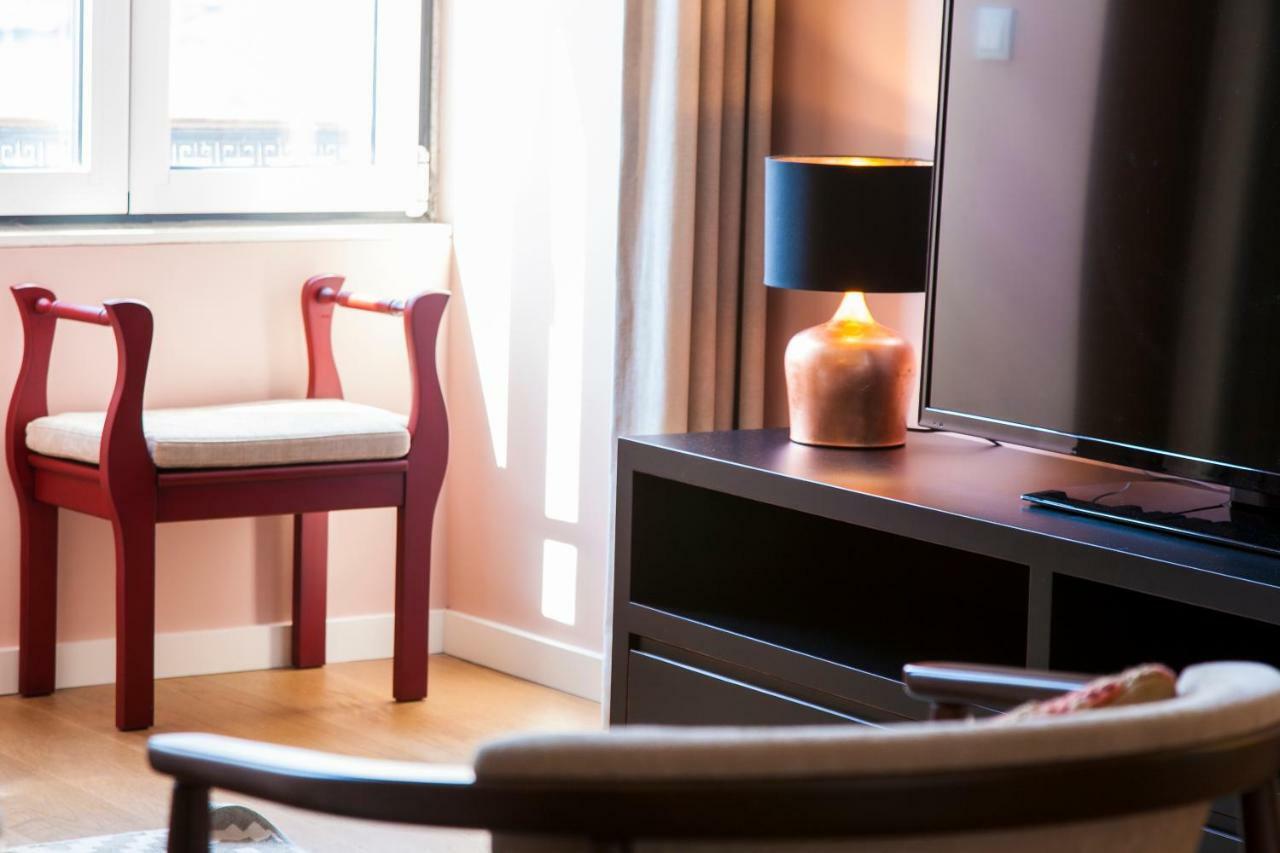 Joivy Sublime 2Br Apt On Restauradores Square Nearby Rossio Station Lissabon Buitenkant foto