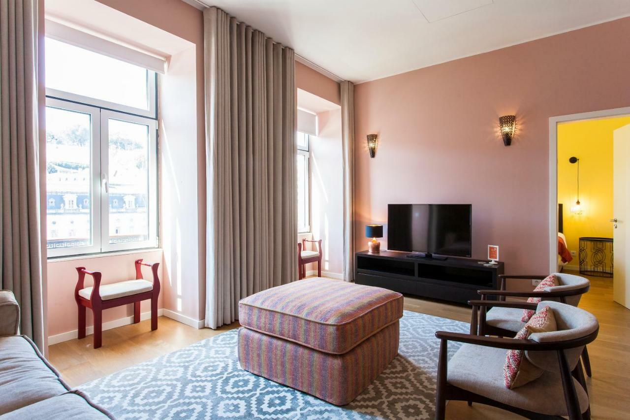 Joivy Sublime 2Br Apt On Restauradores Square Nearby Rossio Station Lissabon Buitenkant foto
