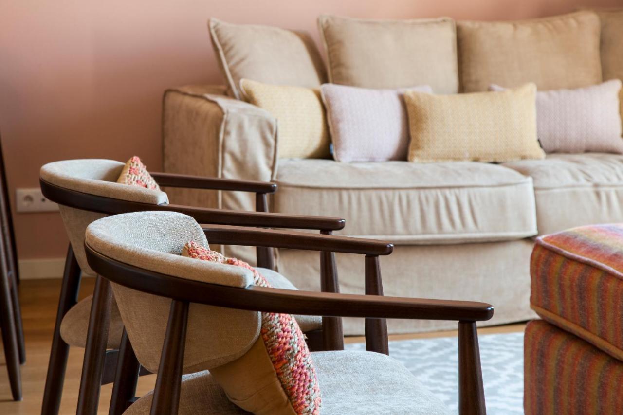 Joivy Sublime 2Br Apt On Restauradores Square Nearby Rossio Station Lissabon Buitenkant foto